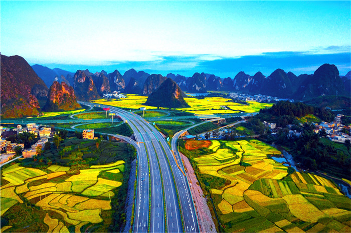 桂林山水画卷，广西桂林美不胜收