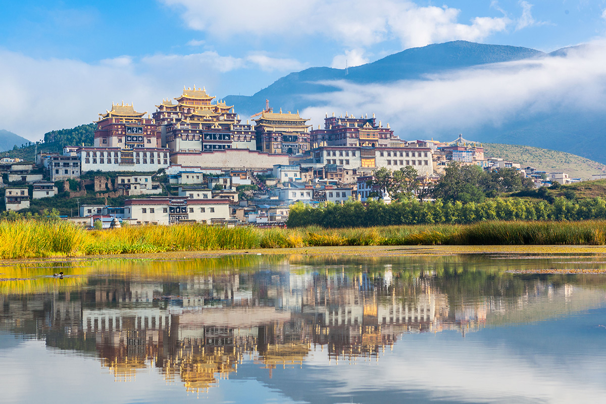 云南，探寻彩云南，感受多元文化与自然奇观